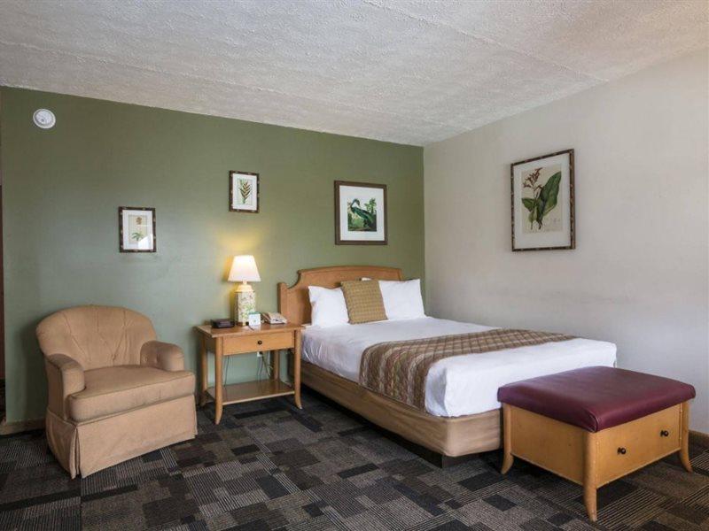 Oyo Waterfront Hotel- Cape Coral Fort Myers, Fl Exterior foto