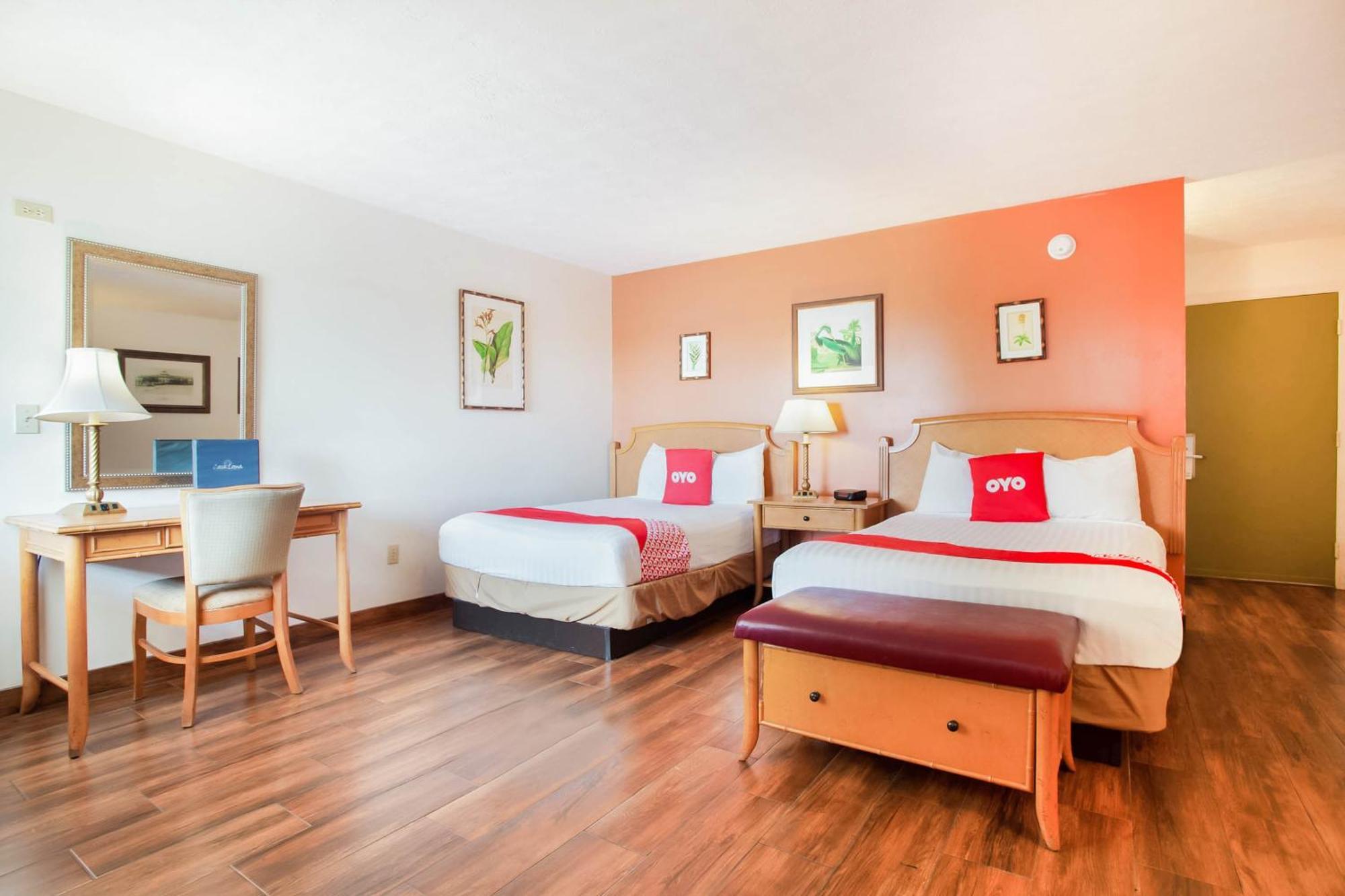 Oyo Waterfront Hotel- Cape Coral Fort Myers, Fl Exterior foto